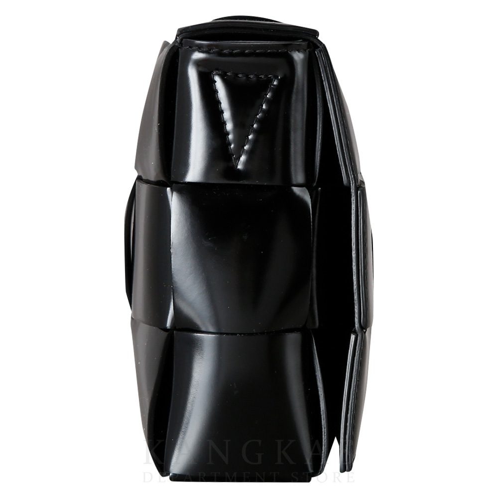 BOTTEGA VENETA(USED)보테가베네타 패딩 카세트 백